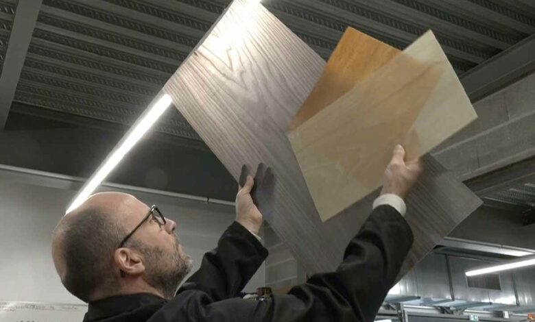 En fonction de l'essence de bois utilisée, la teinte obtenue est différente.