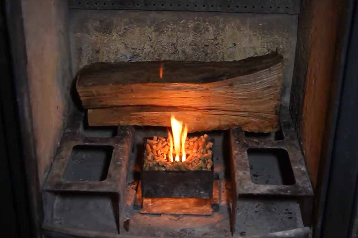 Un allume-feu innovant et écologique pour les cheminées et les barbecues.