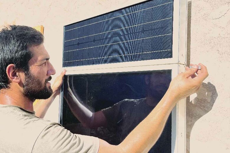 L'invention d'un panneau solaire thermique prêt à l'emploi.