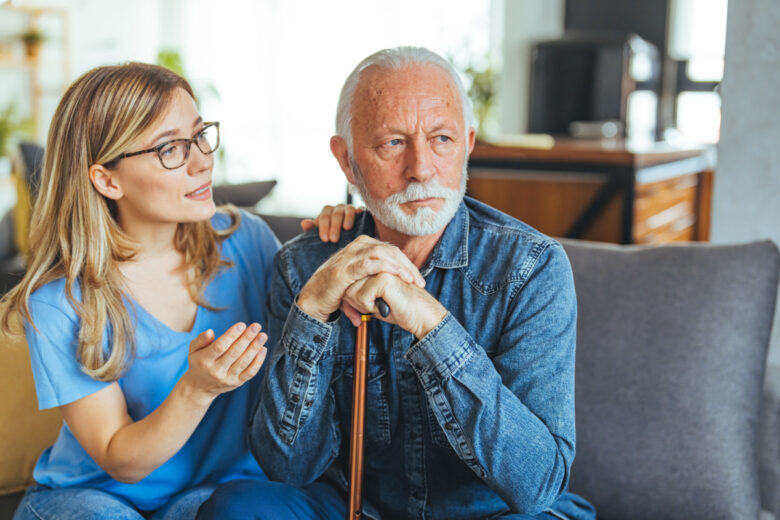 La maladie de Parkinson affecte environ 272 500 personnes en France.