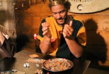 Brigands est un jeu de déduction et de fourberie qui oppose un prince à des bandes rivales de brigands.
