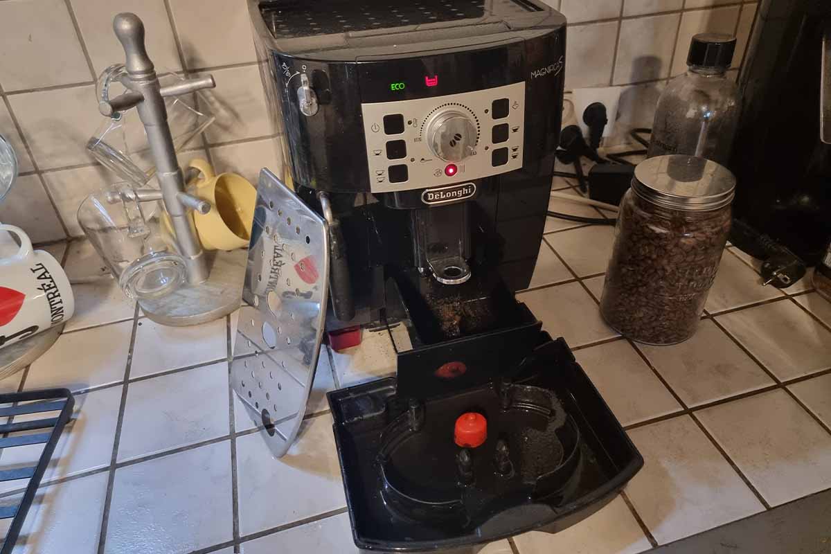 Comment Détartrer Une Machine à Café DeLonghi