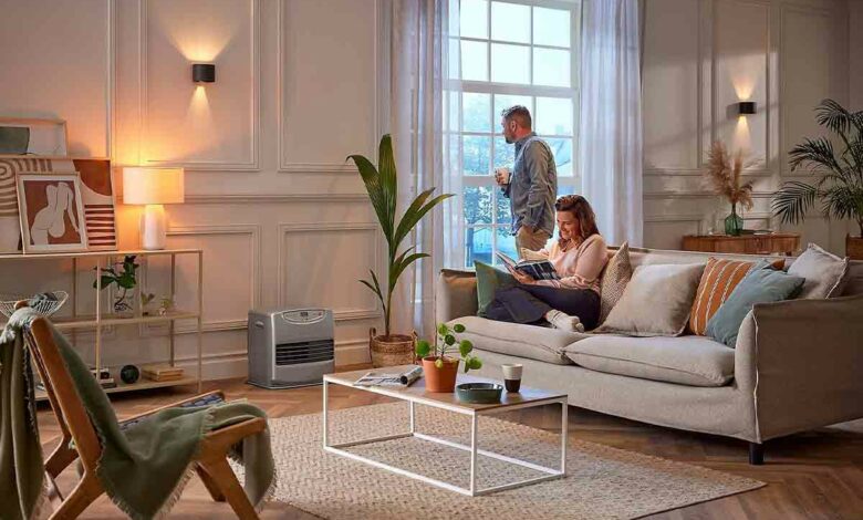 Un chauffage d'appoint à pétrole pour réchauffer votre salon.