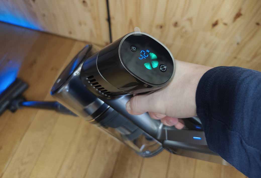 Notre test et avis sur l'aspirateur balai sans fil Dreame R20