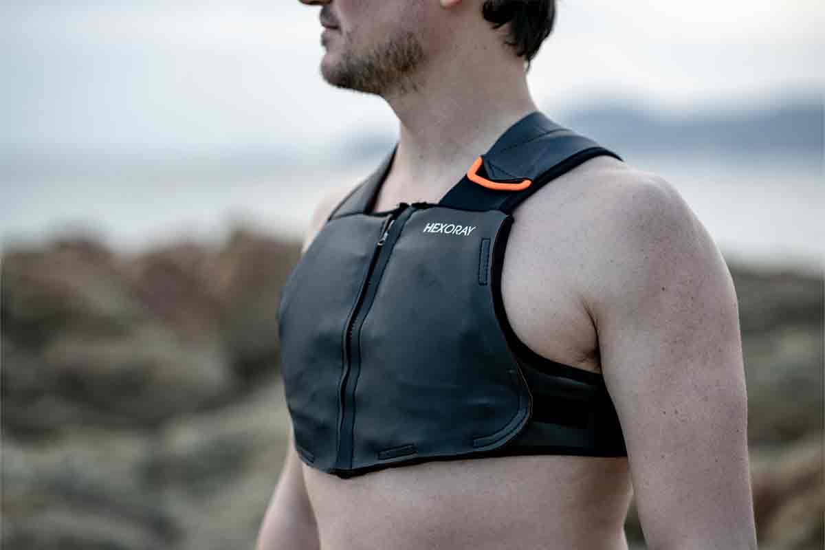 Le design de SwimVest réduit les forces de frottement et assure un confort optimal pour les utilisateurs.