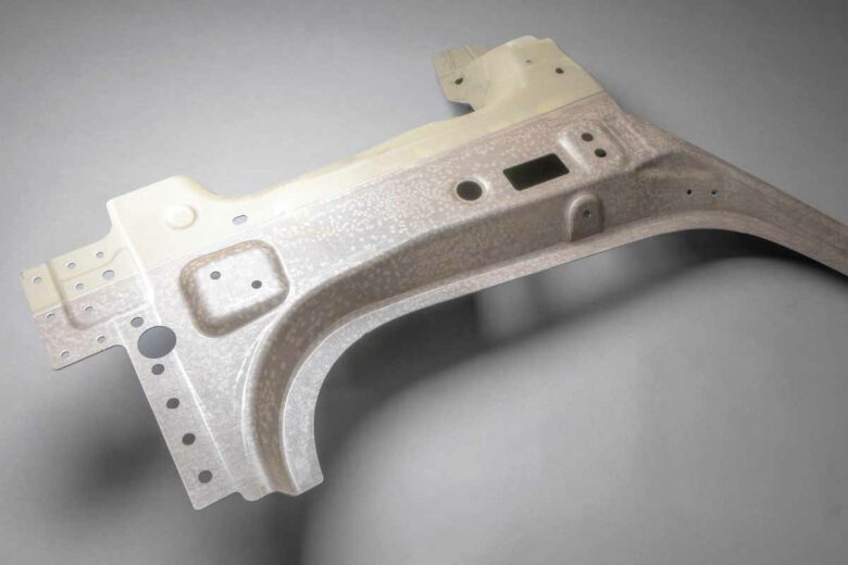 Une innovation pour fabriquer des pièces automobiles en acier galvanisé plus légères, jusqu'à six fois plus résistantes que celles en acier galvanisé conventionnel.