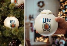 Des décorations de Noël pour adultes signées Miller Lite.