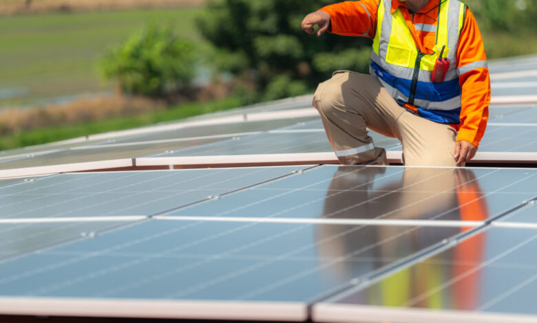 Les panneaux solaires ont en vent en poupe en France