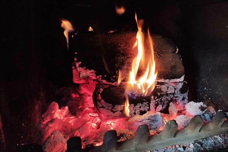 Pour un bon feu de bois, l'allumage est primordial.