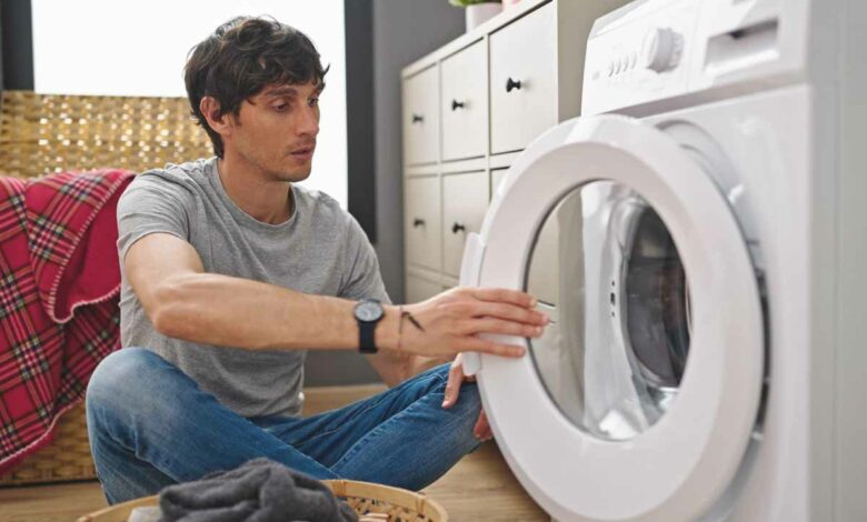 Saviez-vous qu'il est possible de réutiliser l'eau déminéralisée que produit votre sèche-linge à condensation ?