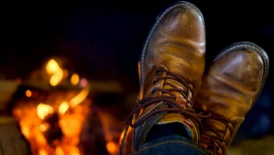 Se réchauffer auprès du feu : le petit bonheur de l'hiver.