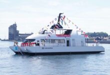 Le Hanaria est le premier bateau Japonais de transport de passagers avec un moteur hybride hydrogène / biocarburant.