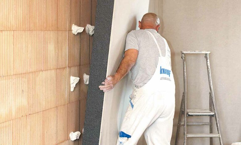 Knauf a réduit de 10 kg sa gamme de panneaux Polyplac offrant plus de sécurité et de maniabilité tout en gardant les mêmes qualités.