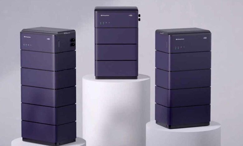 LG Energy Solution propose trois modèles de batterie de stockage d'énergie dans sa gamme LG Enblock S.