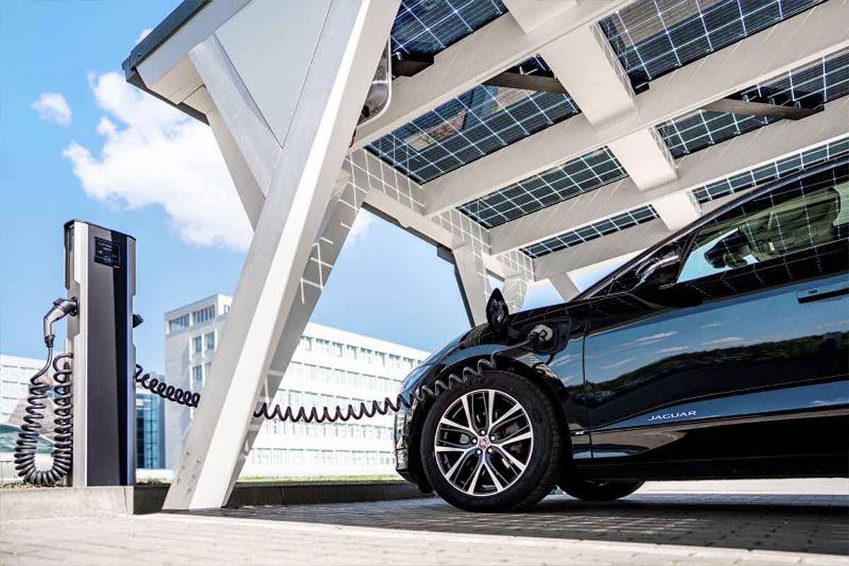 Combien coûte une recharge de voiture électrique ? - carport