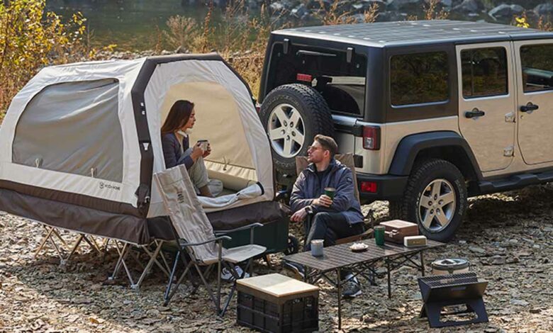 La tente gonflable Hitch Home de U-rang existe en deux modèles, elle est surélevée du sol pour éviter les rampants.