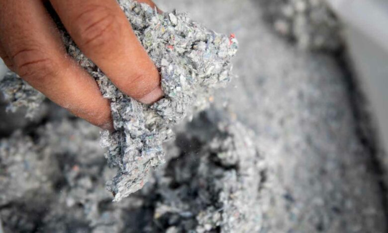La ouate de cellulose est plus écologique et plus économique que la laine verre ou laine de roche.