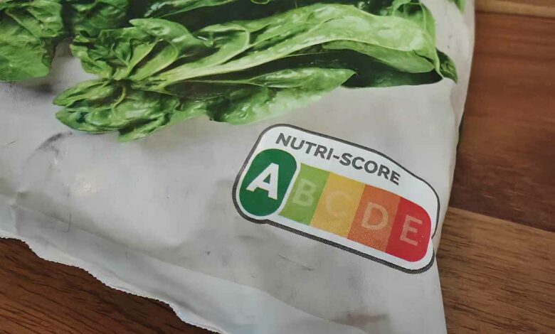 Le Nutri-Score A sur des épinards en branche surgelés.