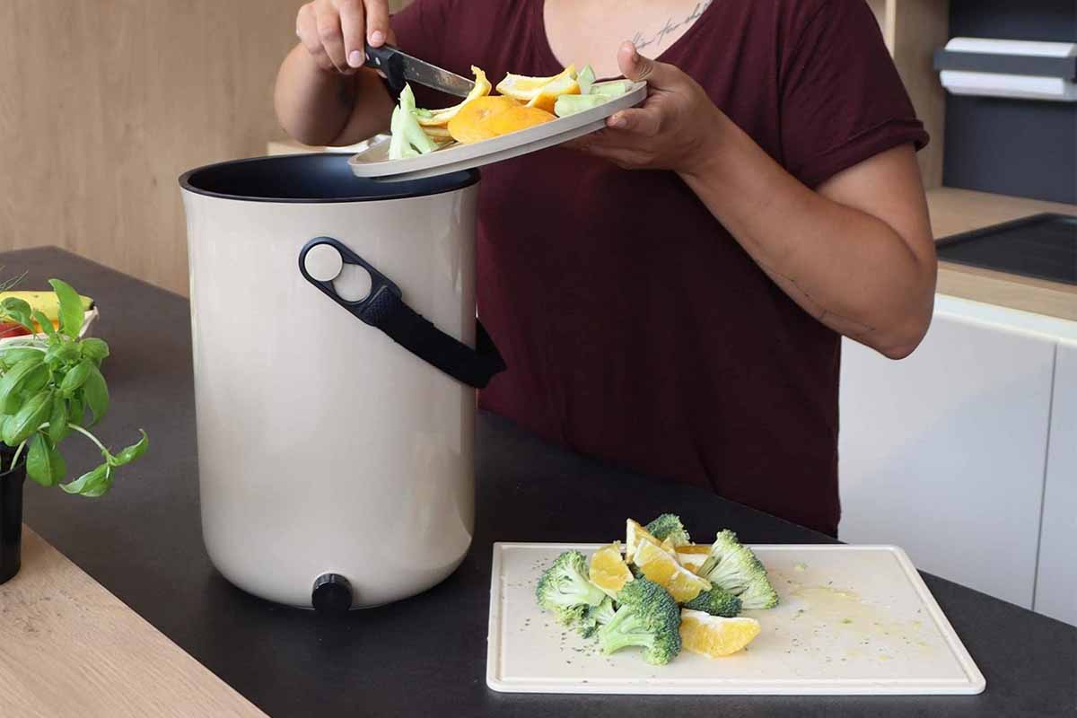 Le bokashi pour le compostage des déchets alimentaires.