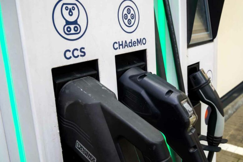 Les prises CHAdeMO embarquent la technologie bidirectionnelle.