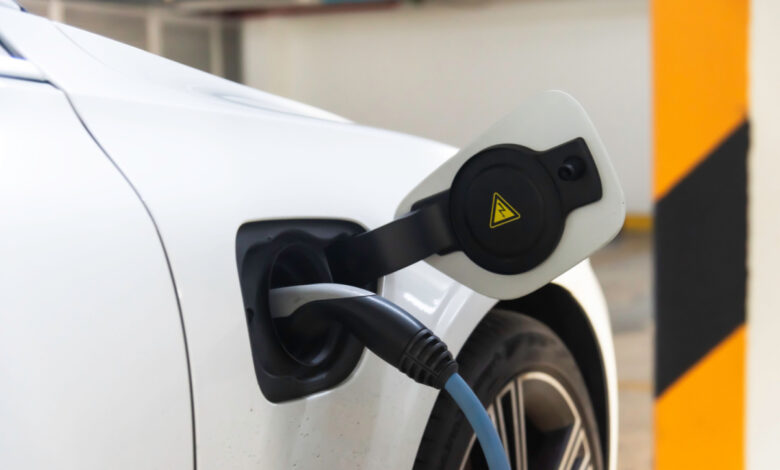 Quel véhicule électrique peut aussi alimenter en énergie avec la technologie V2G ?