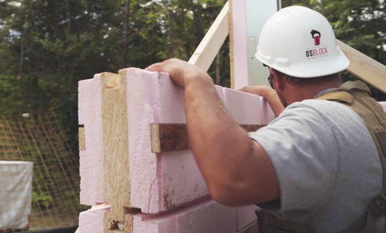 L'assemblage des blocs de construction Osblock est simple et rapide.