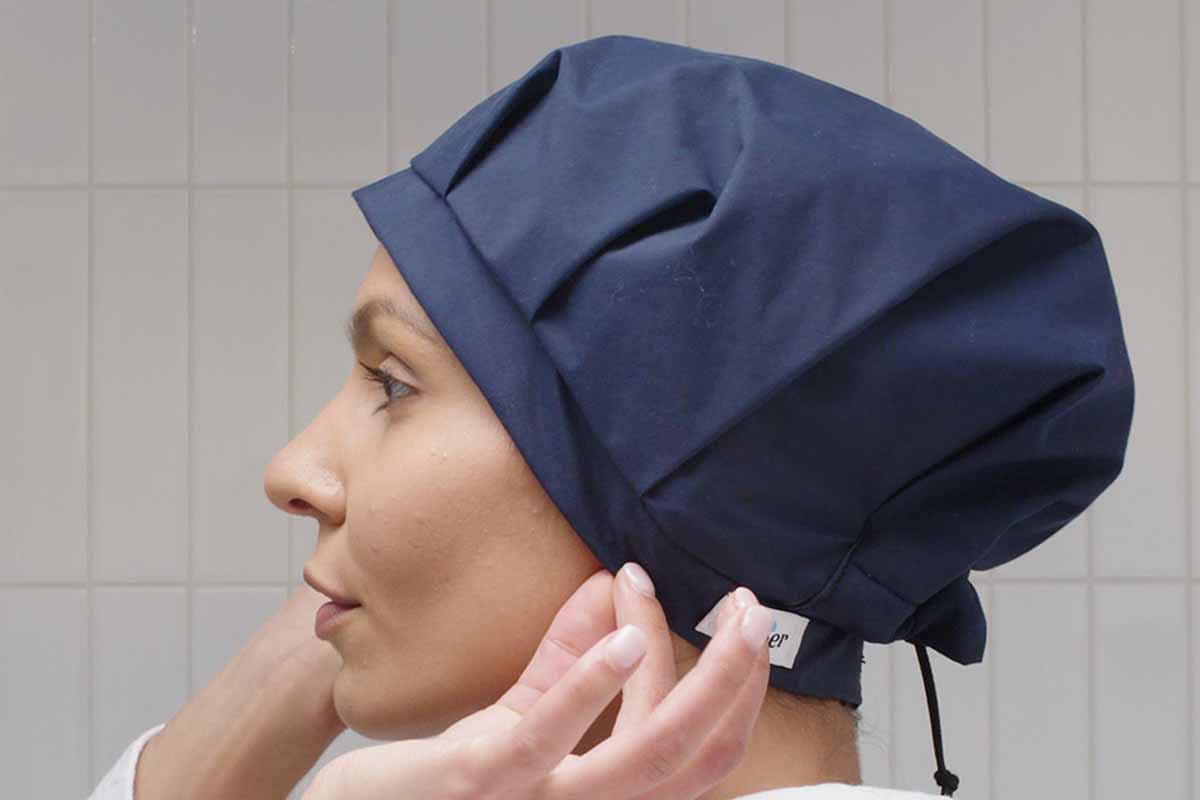 Un bonnet de bain innovant low-tech.