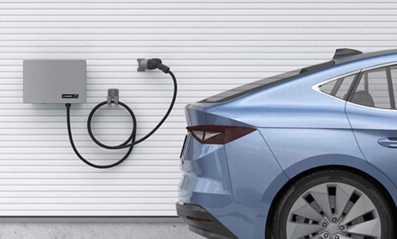 Sharp dévoile une borne électrique spécialement conçue pour les installations solaires