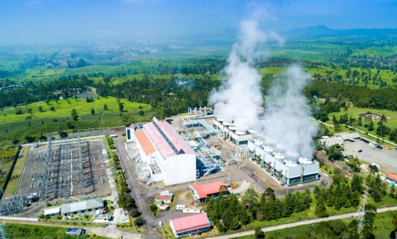 Les États-Unis envisagent d'extraire et de séquestrer le CO2 de l'atmosphère avec des centrales géothermiques.
