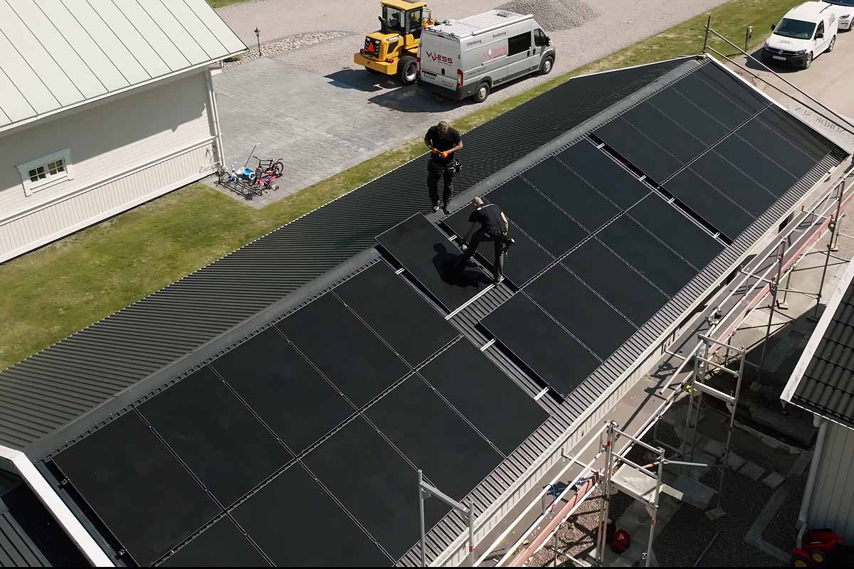 Le dernier modèle de panneau solaire de chez AEG va bénéficier d'une garantie de 40 ans.