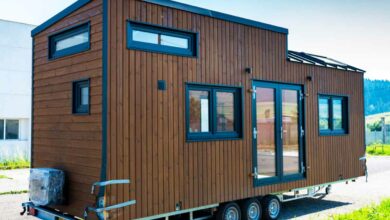 Une tiny house peut être déplacée grâce à sa construction sur une remorque.