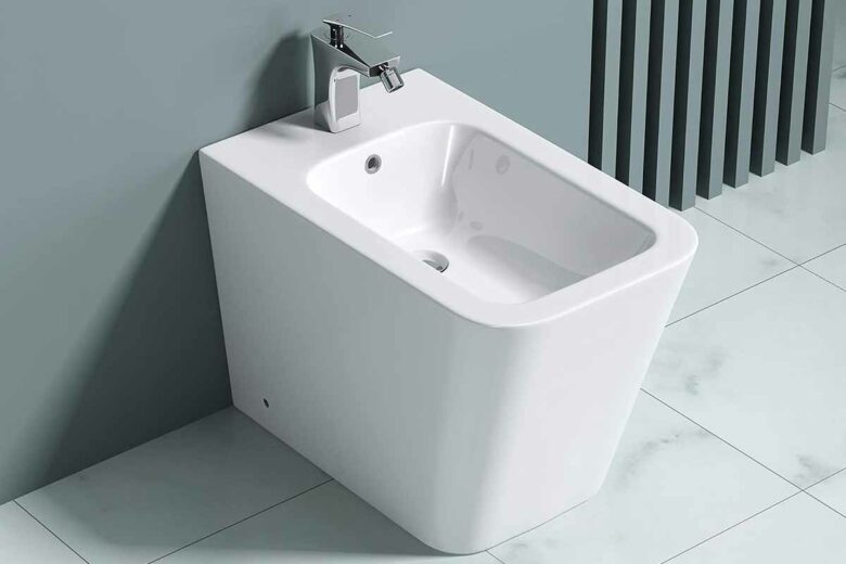 Le bidet procure une meilleure hygiène après le passage aux toilettes.