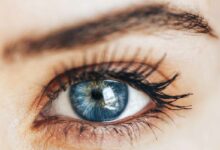 Les yeux bleus verraient mieux que les autres avec une faible luminosité, selon cette étude.