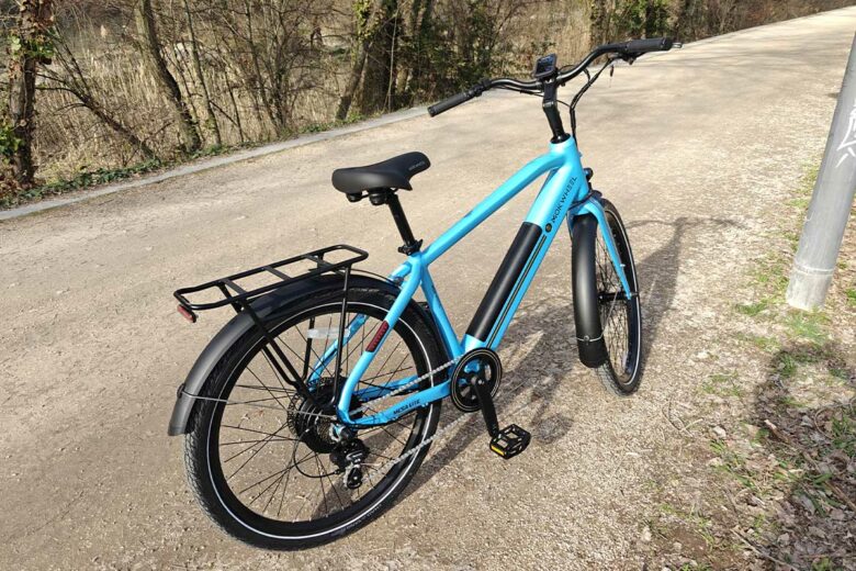Un vélo électrique spécialement conçu pour la mobilité urbaine (23.5 kg).
