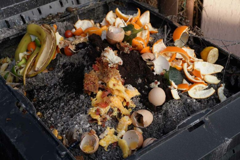 Est-ce bon de mettre ses cendres au compost ?