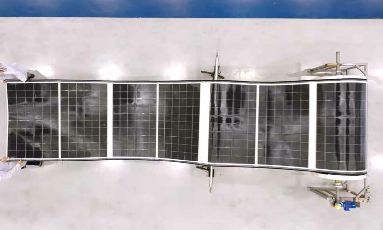 Le film solaire Apollo-Power est fabriqué et conditionné en rouleaux.
