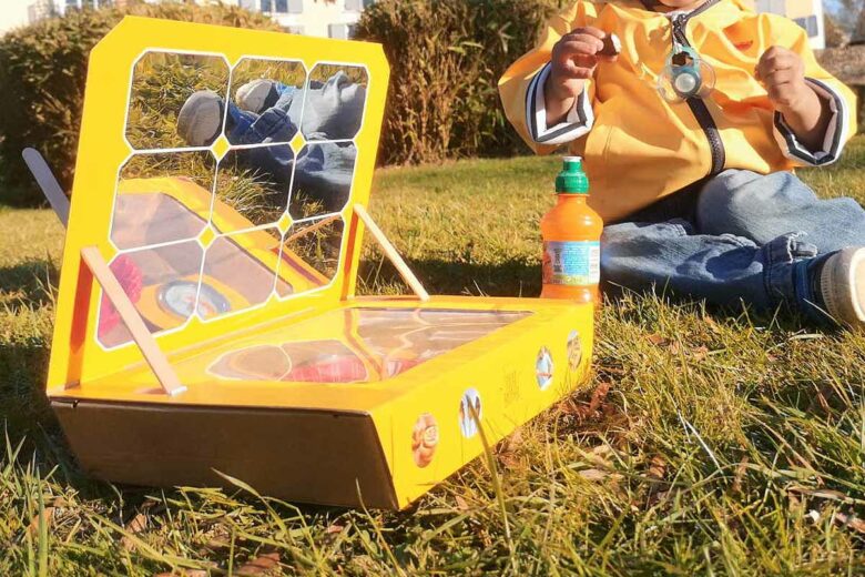 Un mini four solaire pour enfant, une façon ludique de leur faire découvrir l'énergie solaire.