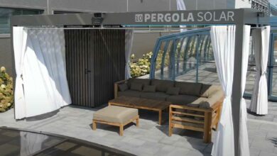 Cette pergola solaire peut être utilisé comme système d'îlot pour alimenter en électricité votre piscine ou votre spa, ou pour augmenter la capacité de votre centrale photovoltaïque domestique.