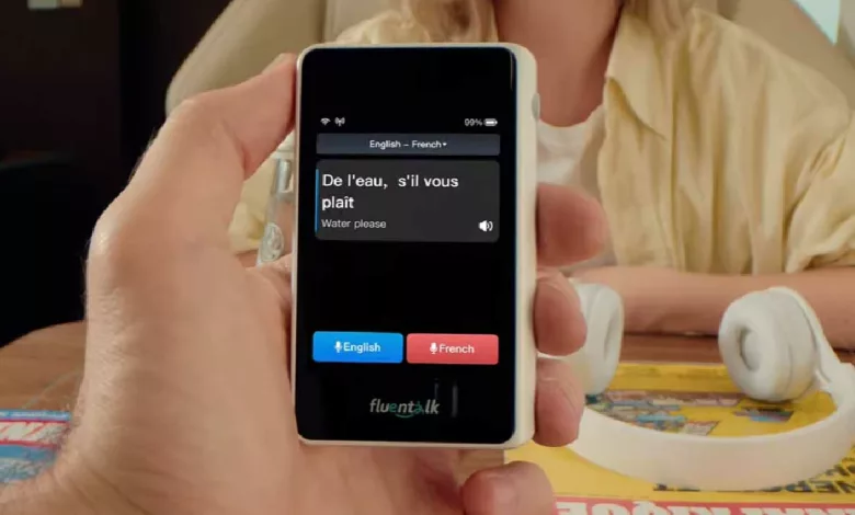 Fluentalk T1 Mini, un traducteur de voyage portable.