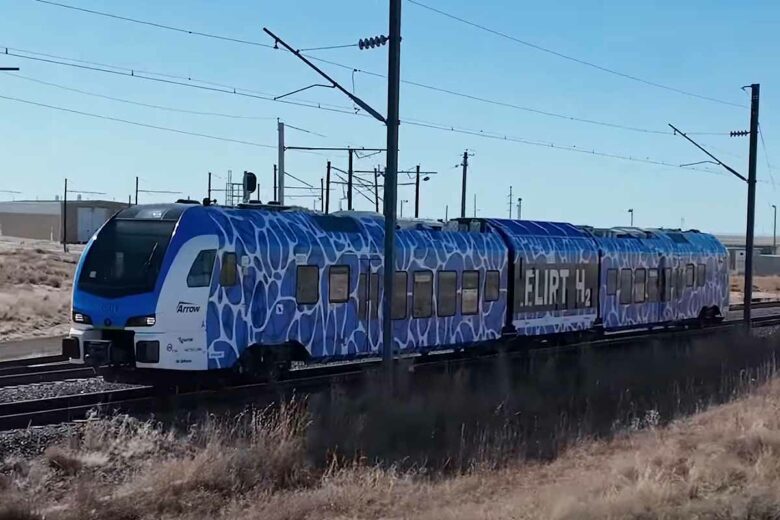 Le train à hydrogène FLIRT H2.