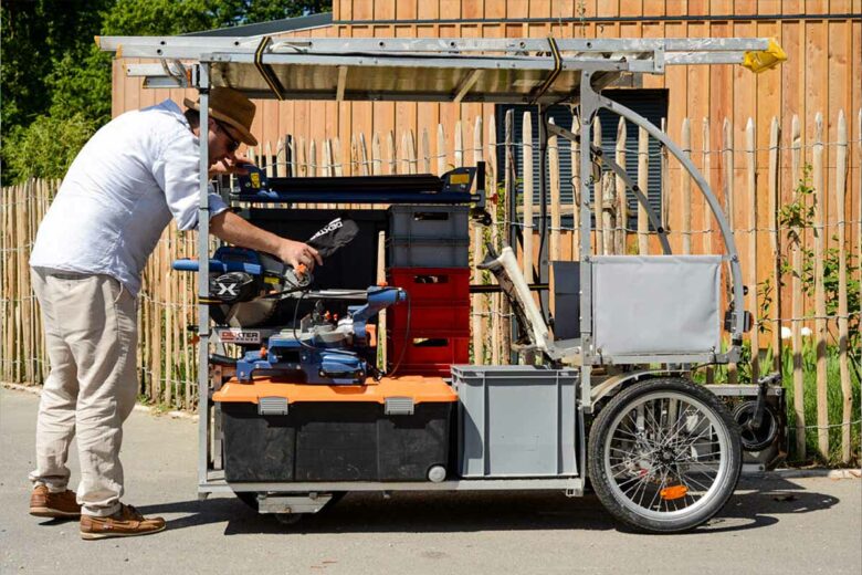 Le vélo cargo de Vhélio en configuration transport de marchandise.