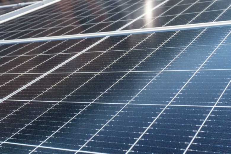 12 bonnes raisons d’investir dans des panneaux solaires