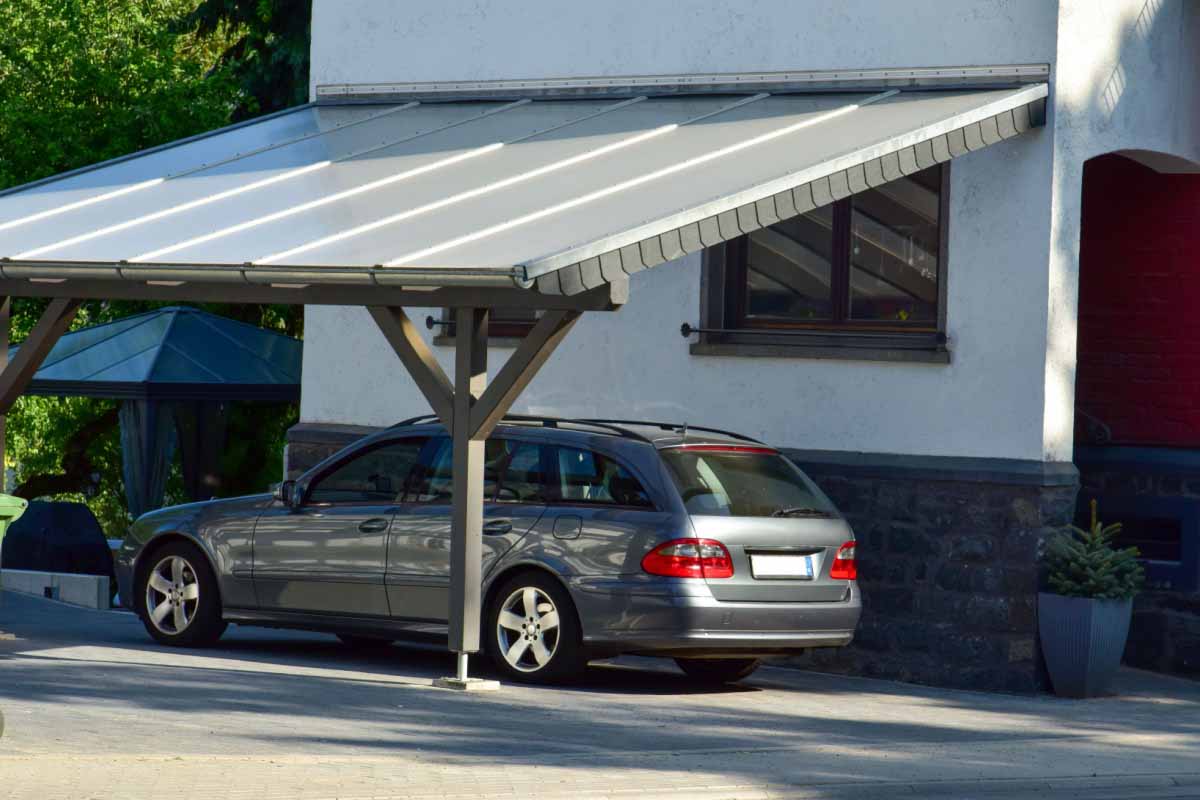 Puis-je construire un carport sans autorisation ?