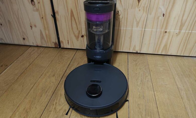 Robot aspirateur Eureka E10S, avec station de vidange SANS SAC.