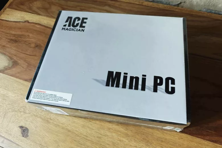 L'emballage du mini PC.