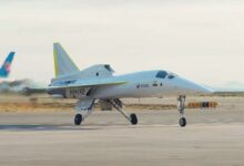La FAA délivre la première autorisation du genre au XB-1 pour des vols d'essai supersoniques.