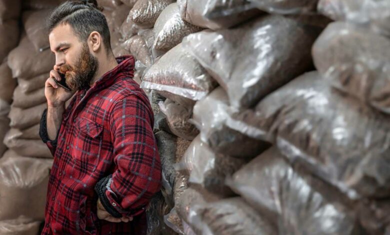 Le groupement d'achat pour faire son stock de pellets pour l'hiver peut être une belle source d'économie.