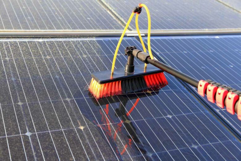 Des panneaux solaires sales ne produiront plus autant d'électricité.