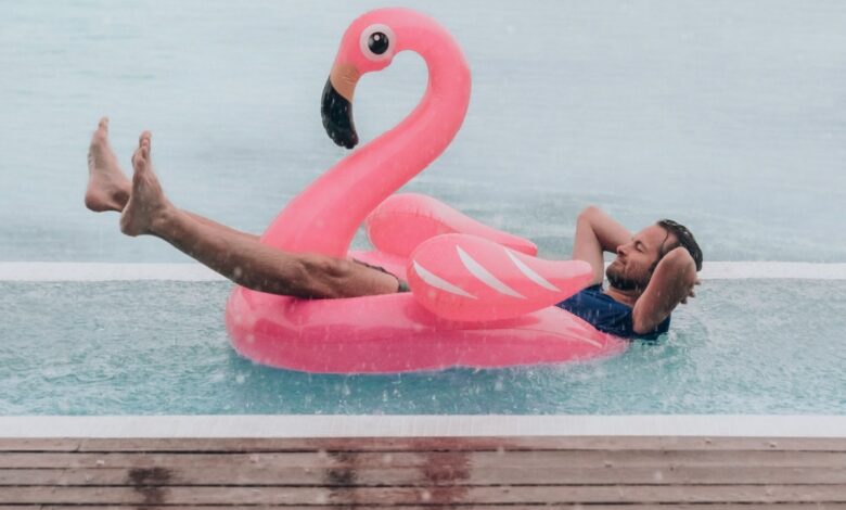 Avez-vous déjà pensé à remplir votre piscine avec de l'eau de pluie ?