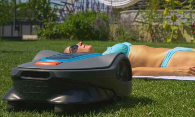 Un robot tondeuse peut vous éviter bien des efforts.
